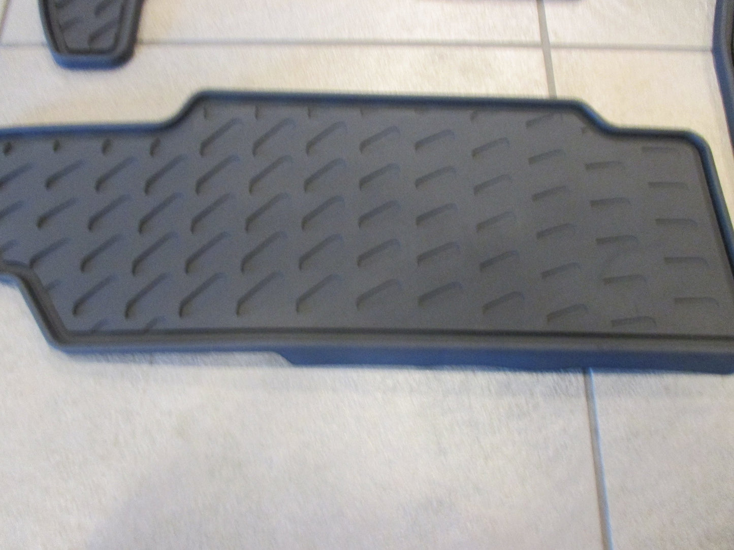 Mazda CX-9 2016-2017 New OEM rear all weather floor mats 0000-8B-N35